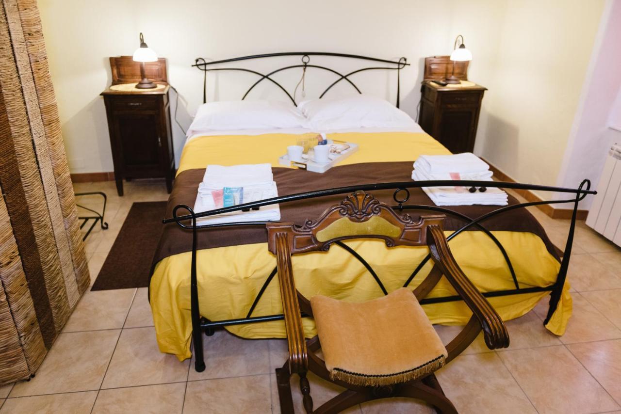 Bed and Breakfast Alchimista Bb Borgo Marciano Castelnuovo Magra Exterior foto